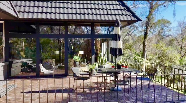 827 Magnolia St, Livingston, TX 77351