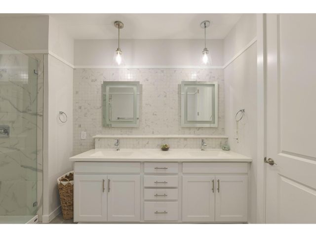 12001 Vista Parke DR 1103, Austin, TX 78726