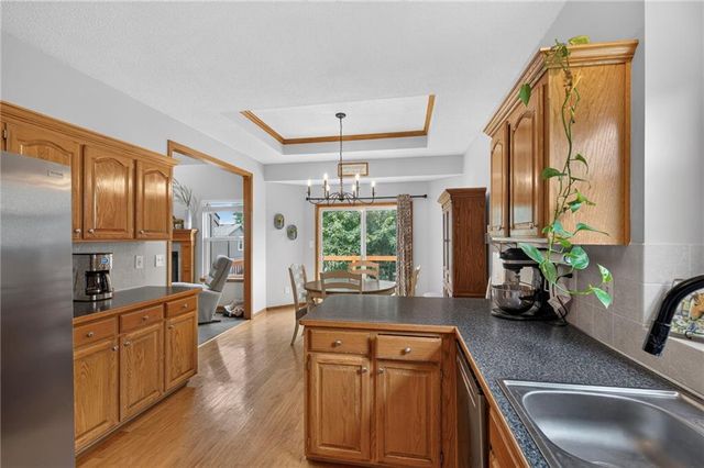 1211 NW Baytree Drive, Grain Valley, MO 64029