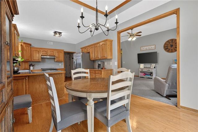 1211 NW Baytree Drive, Grain Valley, MO 64029