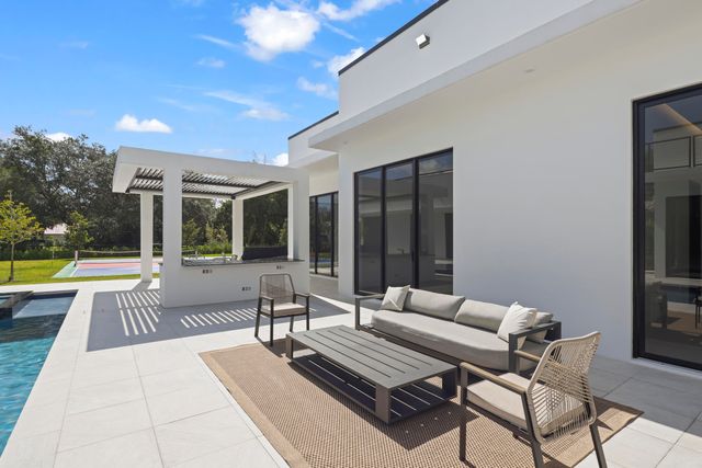 6676 NW 66th Way, Parkland, FL 33067