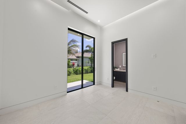 6676 NW 66th Way, Parkland, FL 33067