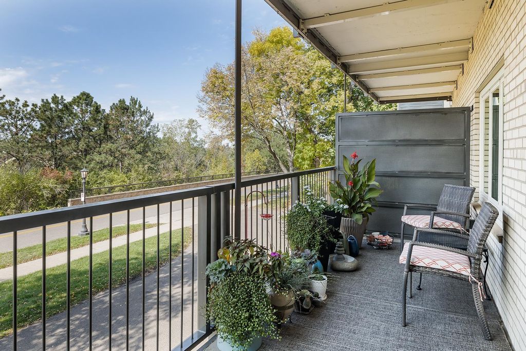 200 Mississippi River Boulevard N 1C, Saint Paul, MN 55104 — photo 4