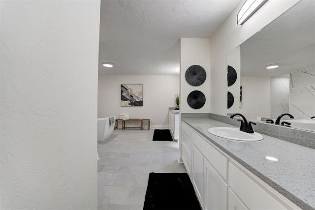 3108 Raintree Road, Oklahoma City, OK 73120