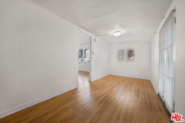 11924 Rochester Avenue, Los Angeles, CA 90025