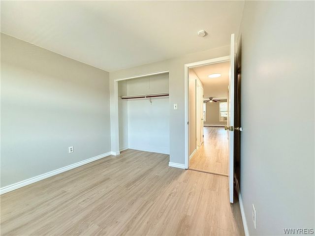 10 Wayne Terrace 8, Cheektowaga, NY 14225