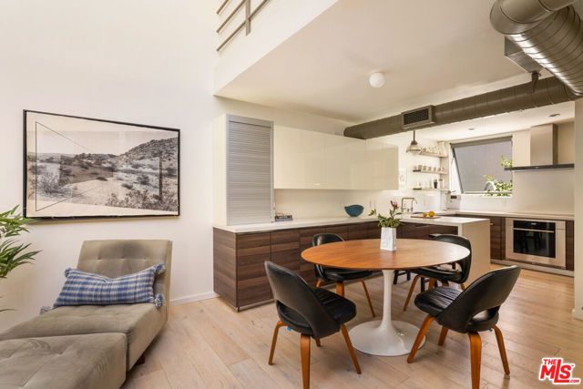 2433 28th Street B, Santa Monica, CA 90405