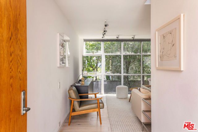 2433 28th Street B, Santa Monica, CA 90405