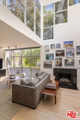 2433 28th Street B, Santa Monica, CA 90405