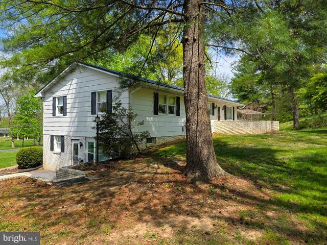 10984 OLD FORGE ROAD, Waynesboro, PA 17268