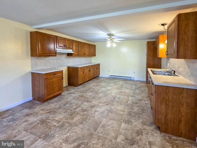 10984 OLD FORGE ROAD, Waynesboro, PA 17268