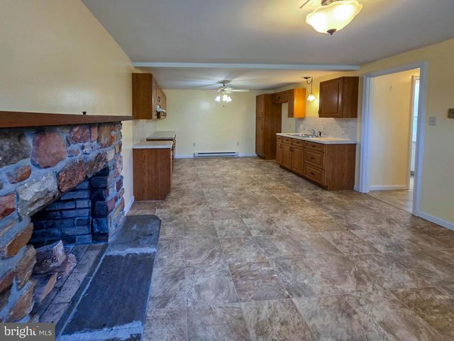 10984 OLD FORGE ROAD, Waynesboro, PA 17268
