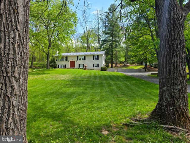 10984 OLD FORGE ROAD, Waynesboro, PA 17268