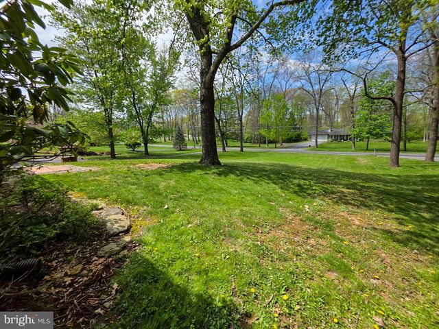 10984 OLD FORGE ROAD, Waynesboro, PA 17268