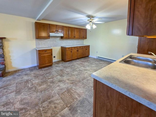 10984 OLD FORGE ROAD, Waynesboro, PA 17268