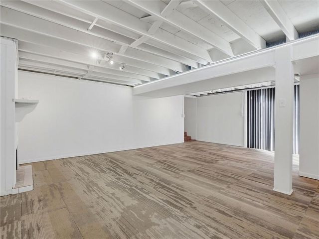 9721 E 50th Street, Kansas City, MO 64133