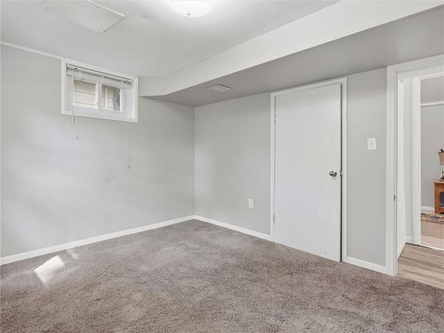 9721 E 50th Street, Kansas City, MO 64133