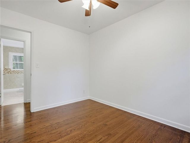 9721 E 50th Street, Kansas City, MO 64133