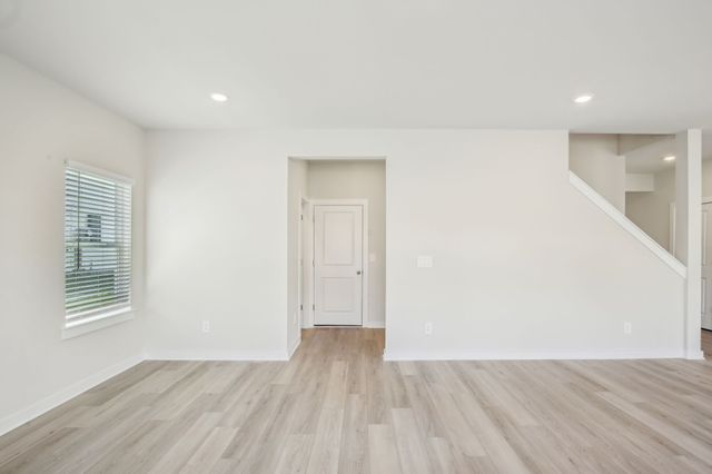 1086 Bluffton Cir, Clarksville, TN 37043