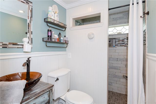 909 Larriwood Avenue, Kettering, OH 45429