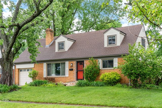 909 Larriwood Avenue, Kettering, OH 45429