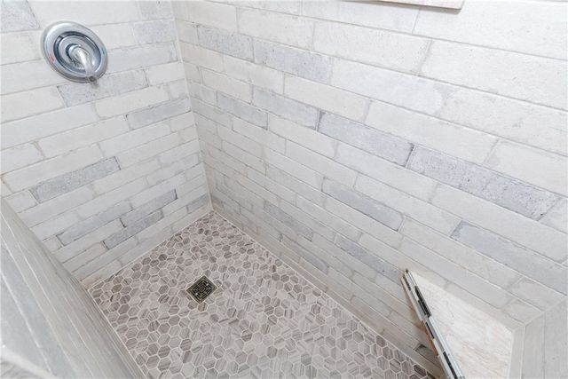 909 Larriwood Avenue, Kettering, OH 45429