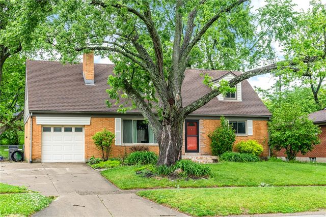 909 Larriwood Avenue, Kettering, OH 45429