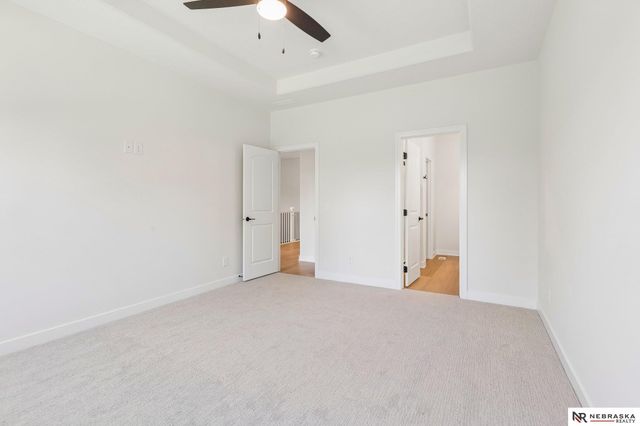 12248 S 111th Avenue, Papillion, NE 68046