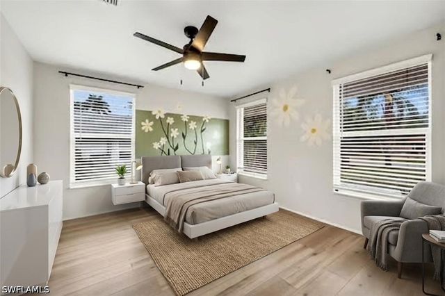 225 Pebble Beach CIR, Naples, FL 34113