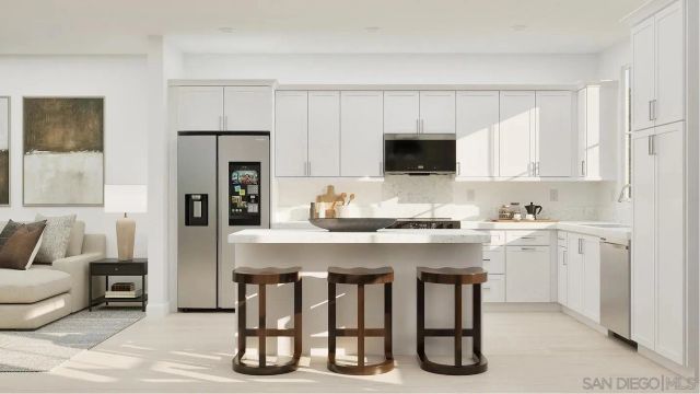 1036 East Main, El Cajon, CA 92021