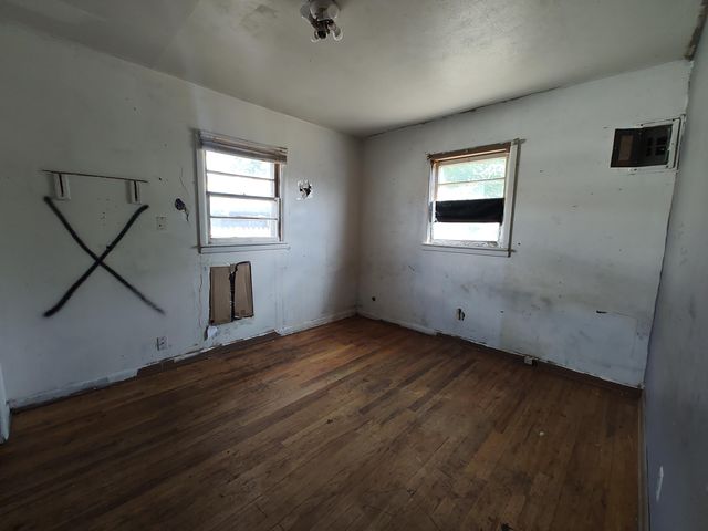 2205 38th Street, Lubbock, TX 79412