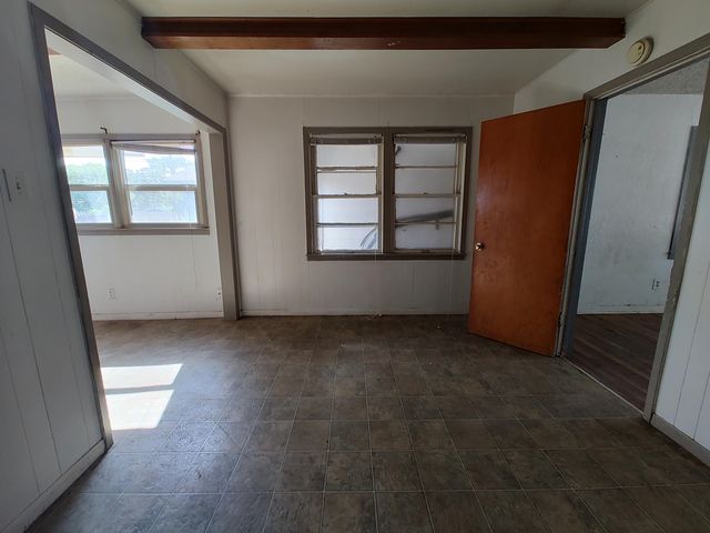 2205 38th Street, Lubbock, TX 79412