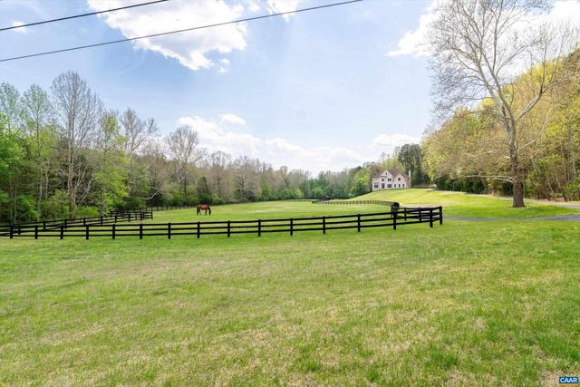 1450 MATTHEW MILL RD, Ruckersville, VA 22968
