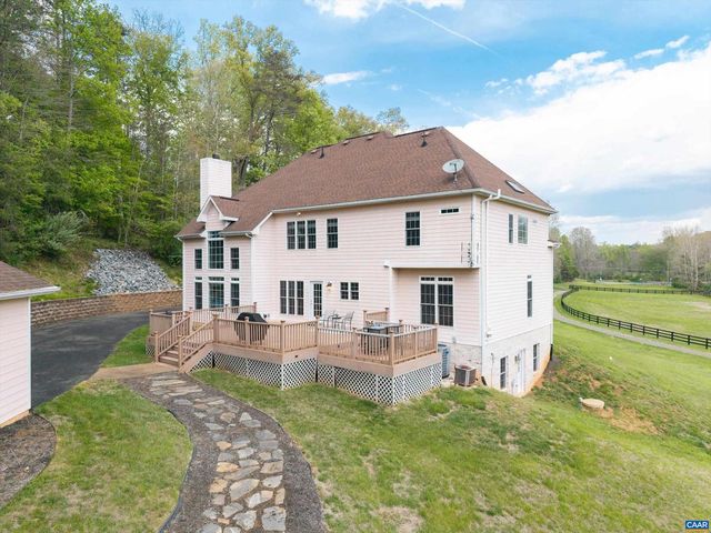 1450 MATTHEW MILL RD, Ruckersville, VA 22968