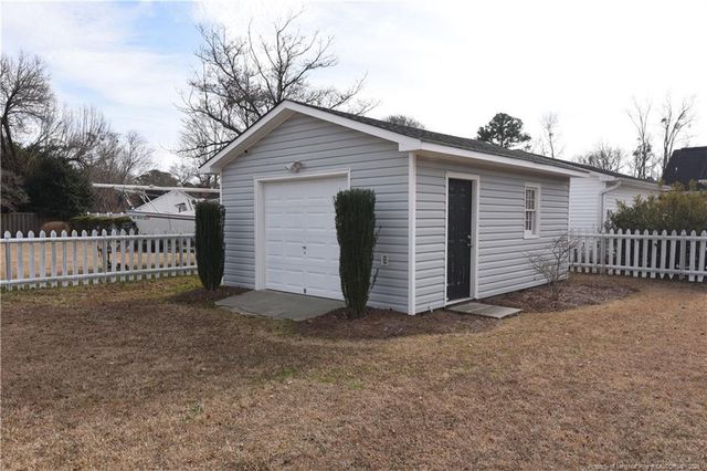 210 Tartan Road, Lumberton, NC 28358