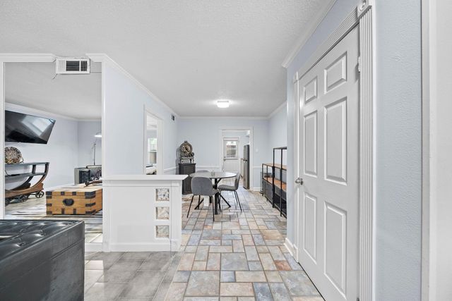 8289 Kingsbrook Road 173, Houston, TX 77024