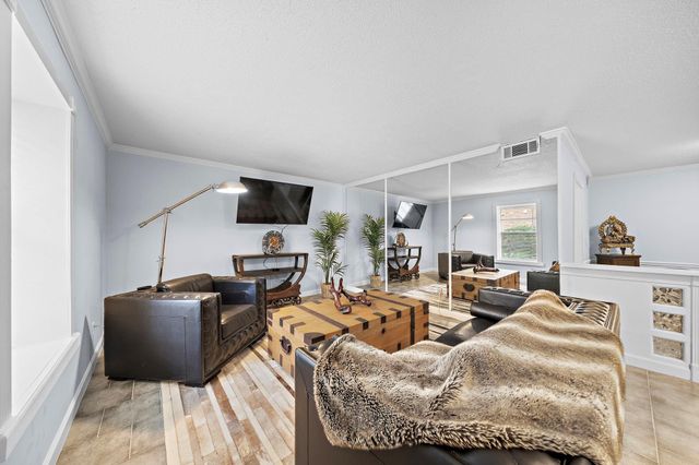 8289 Kingsbrook Road 173, Houston, TX 77024