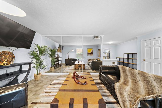 8289 Kingsbrook Road 173, Houston, TX 77024