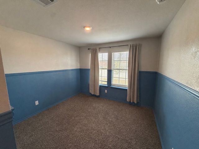 805 Martingale Drive, Nevada, TX 75173