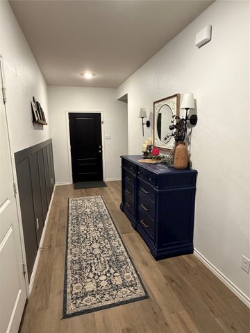 805 Martingale Drive, Nevada, TX 75173