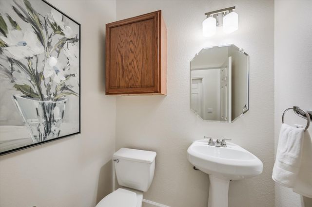 2229 Buena Vista LN, Round Rock, TX 78665