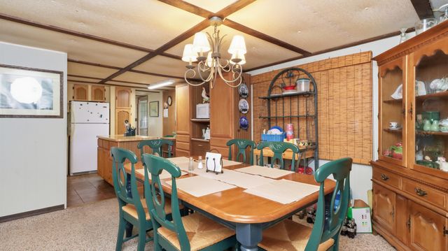 1054 Kalijah Road, Protem, MO 65733