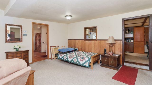 1054 Kalijah Road, Protem, MO 65733