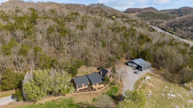 7474 Nashville Hwy, Dowelltown, TN 37059