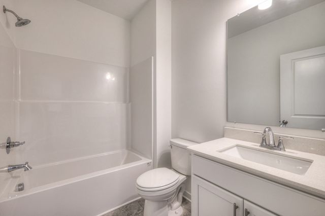 467 Triple Crown Cir, Gallatin, TN 37066