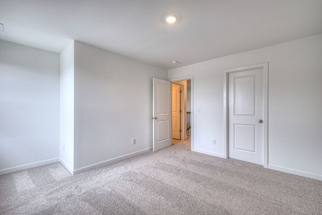 467 Triple Crown Cir, Gallatin, TN 37066