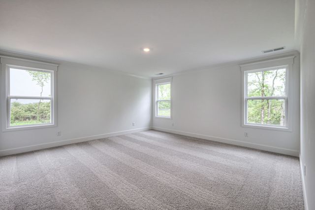 467 Triple Crown Cir, Gallatin, TN 37066