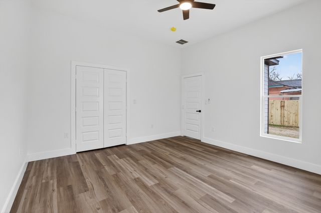 2307 Refugio Avenue, Fort Worth, TX 76164