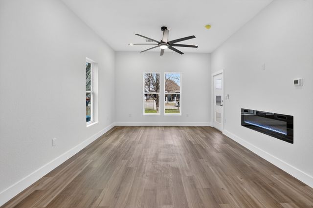 2307 Refugio Avenue, Fort Worth, TX 76164