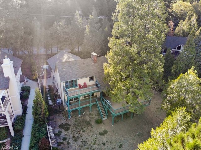 135 S Fairway Drive, Lake Arrowhead, CA 92352